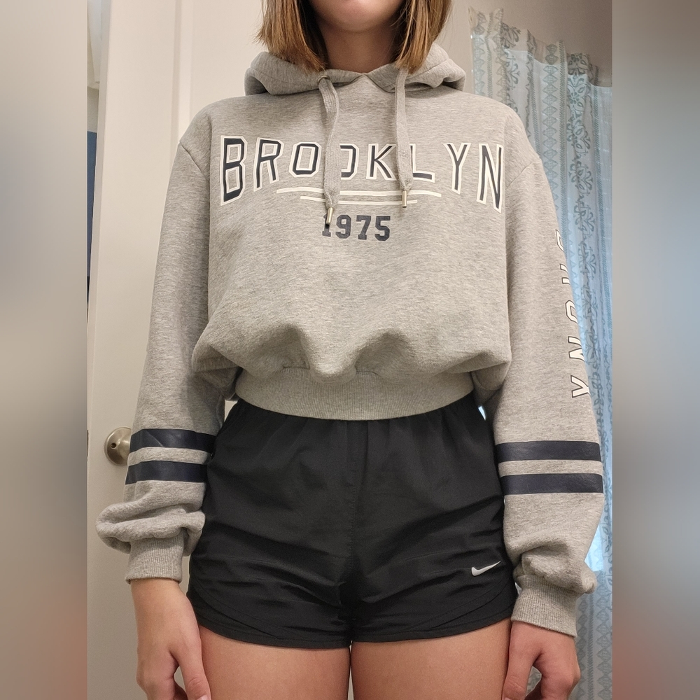 Cropped Hood